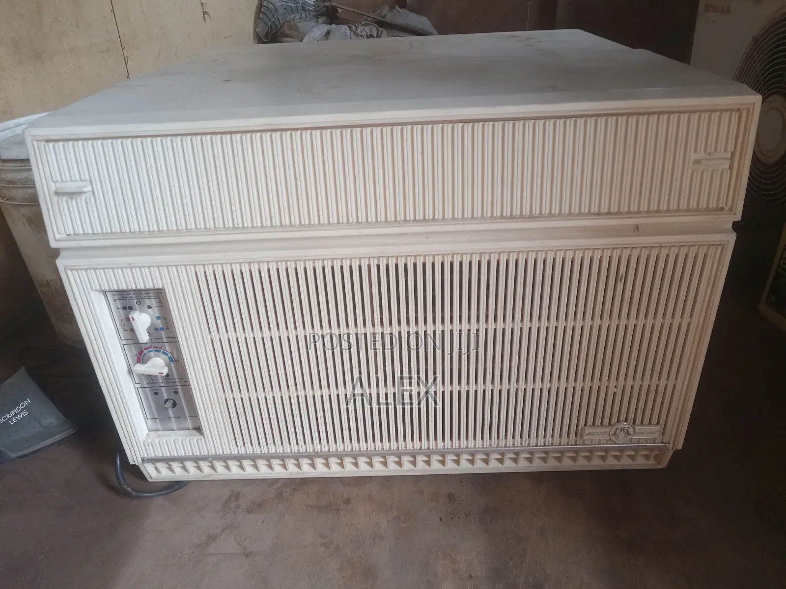 Window Air Conditioner 2.HP