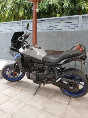 Yamaha FZ 2021 Silver