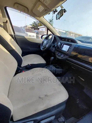 Toyota Vitz 2012 Black