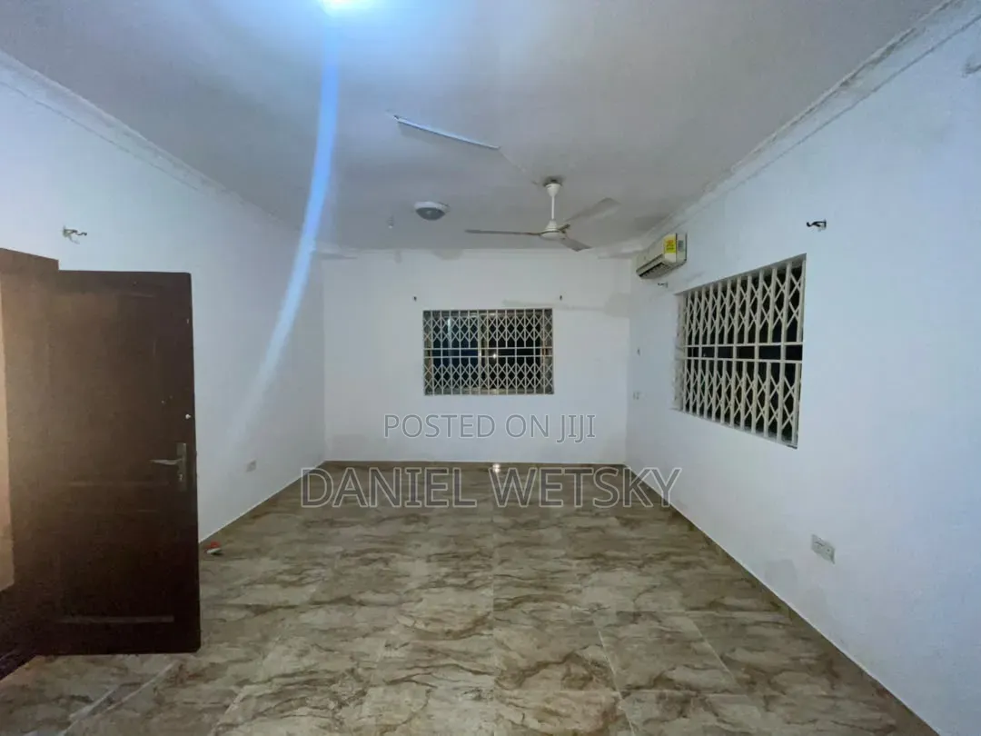 2bdrm House in Anyaa Nic Top for rent