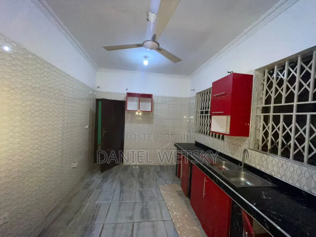 2bdrm House in Anyaa Nic Top for rent