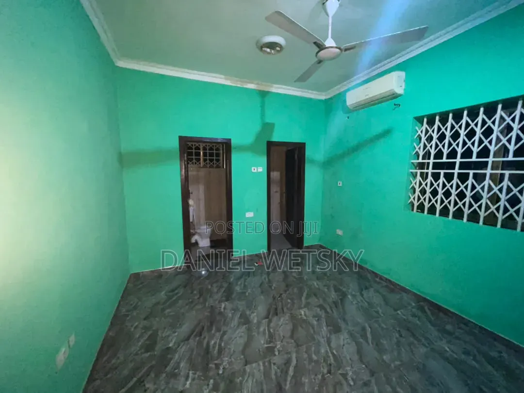 2bdrm House in Anyaa Nic Top for rent