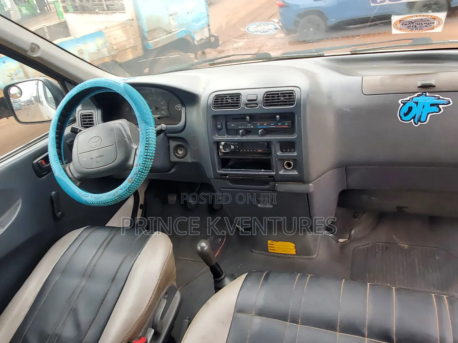 Toyota HiAce 2008 White