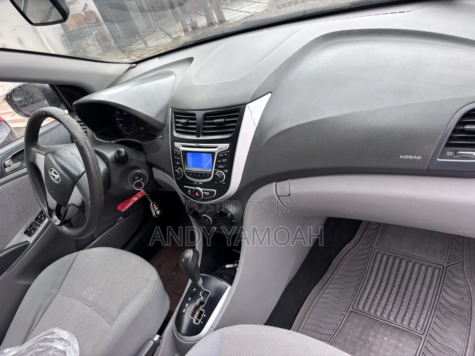 Hyundai Accent 2013 Silver