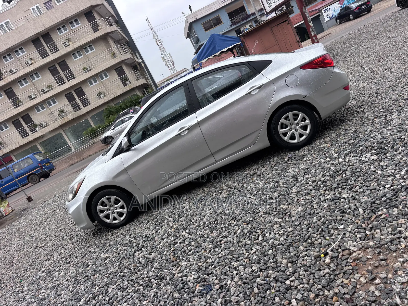 Hyundai Accent 2013 Silver