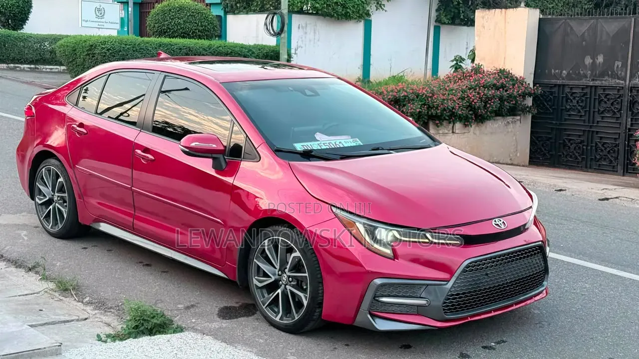 Toyota Corolla 2020 Red