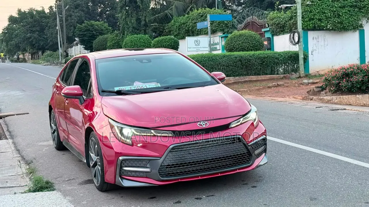 Toyota Corolla 2020 Red