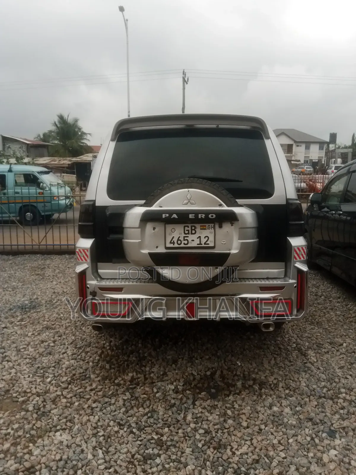 Mitsubishi Pajero 2012 Silver