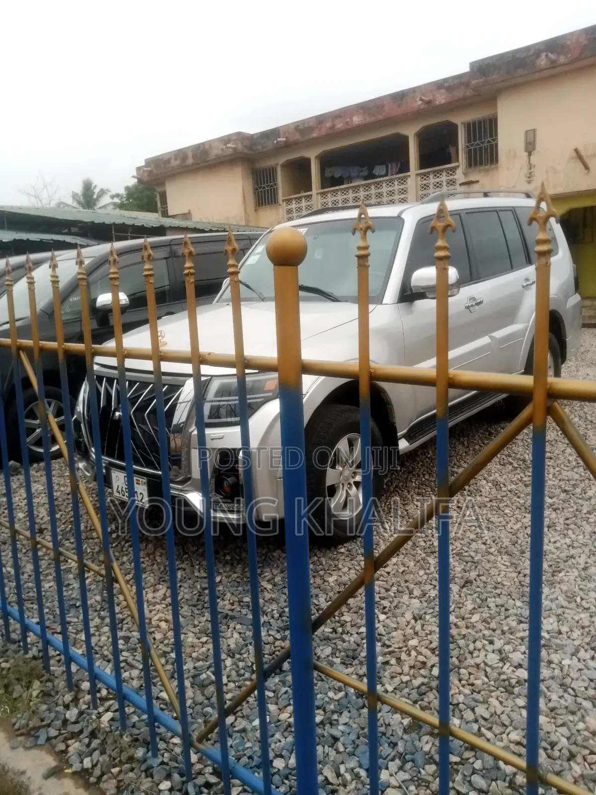 Mitsubishi Pajero 2012 Silver