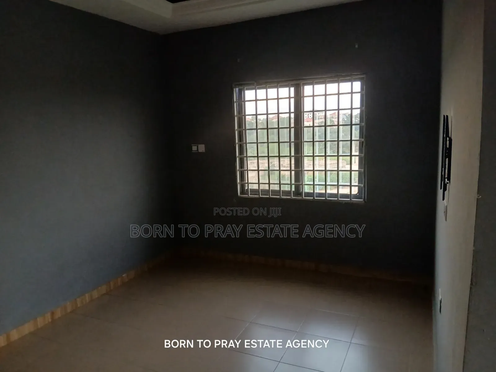 2bdrm Apartment in Born To Pray Estate, Ejisu-Juaben Municipal for rent
