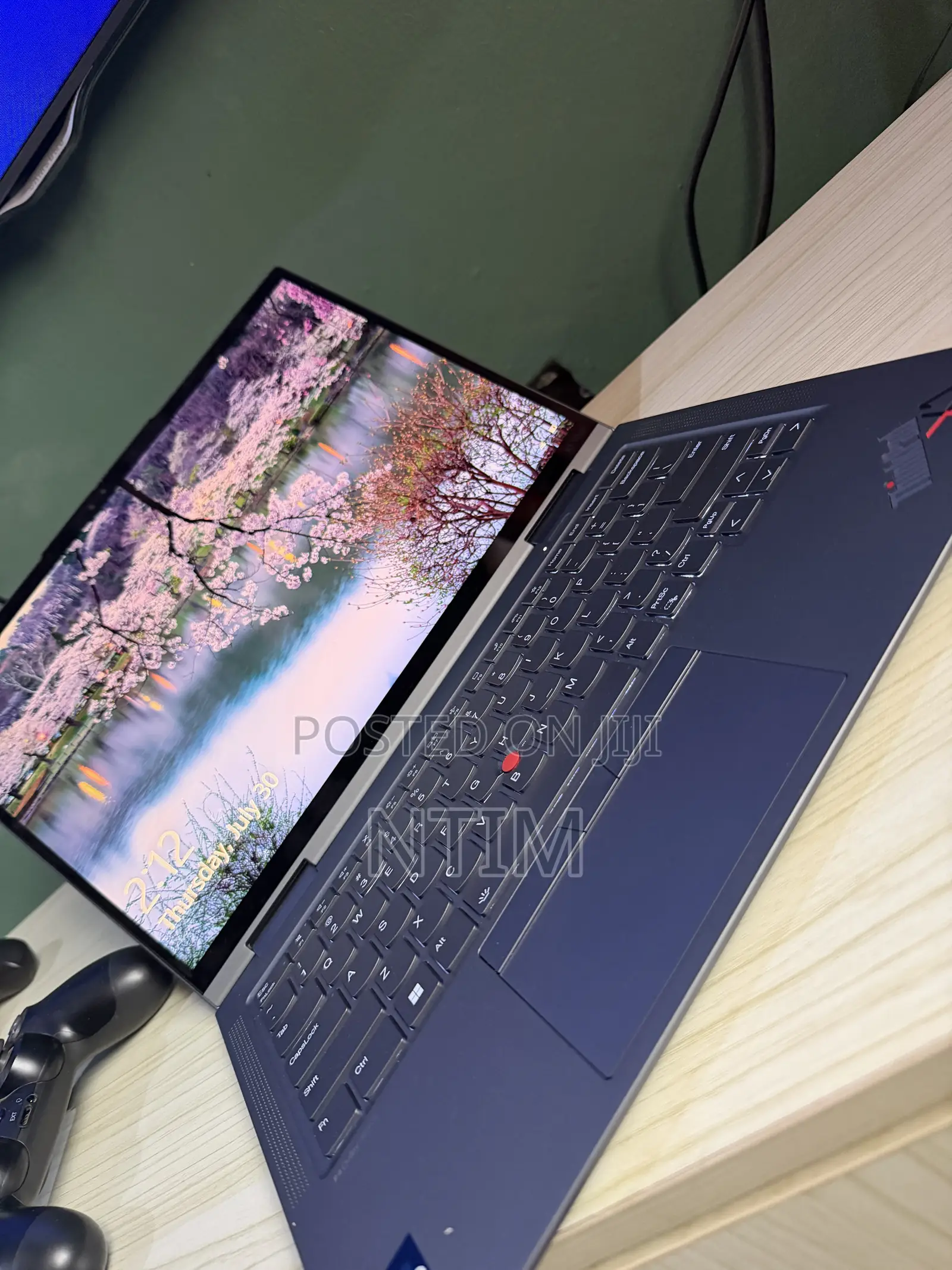 Laptop Lenovo ThinkPad X1 Yoga 32GB Intel Core i7 eMMC 1T