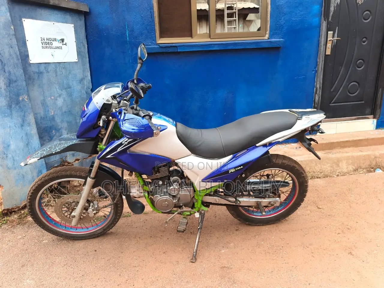 Royal Motorcycle 2024 Blue