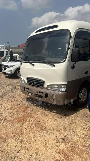 Hyundai County 2024 White