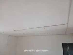 2bdrm Apartment in Born To Pray Estate, Ejisu-Juaben Municipal for rent