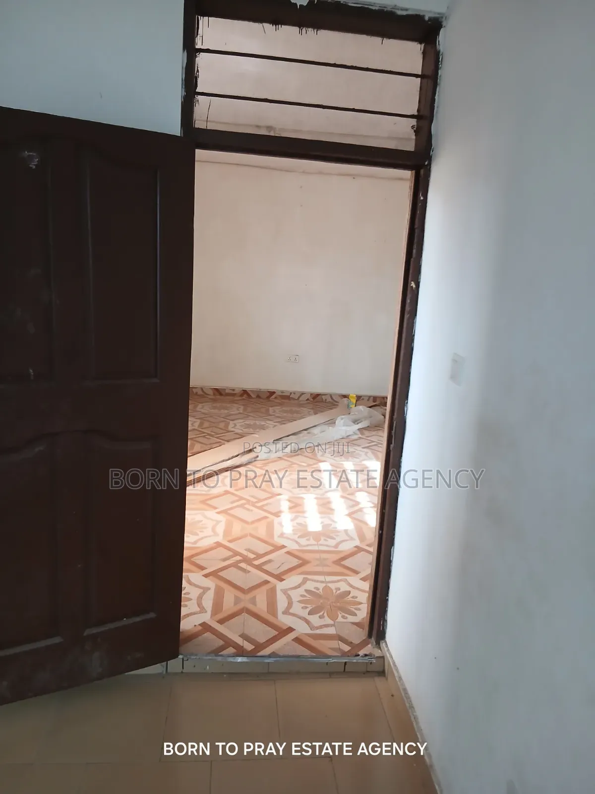 2bdrm Apartment in Born To Pray Estate, Ejisu-Juaben Municipal for rent