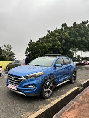 Hyundai Tucson Value FWD 2018 Blue