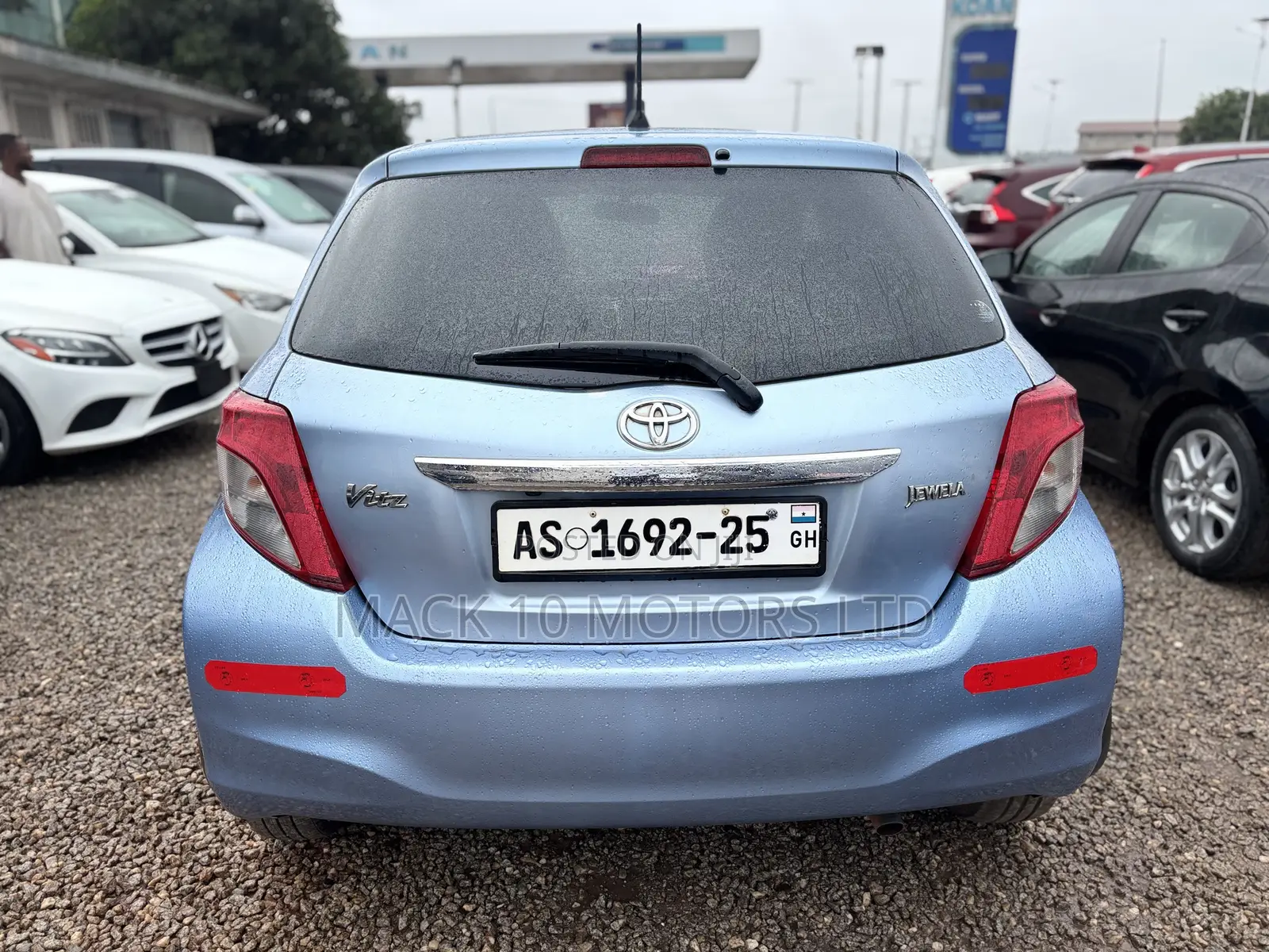 Toyota Vitz 1.5 FWD 3dr 2013 Blue