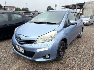 Toyota Vitz 1.5 FWD 3dr 2013 Blue