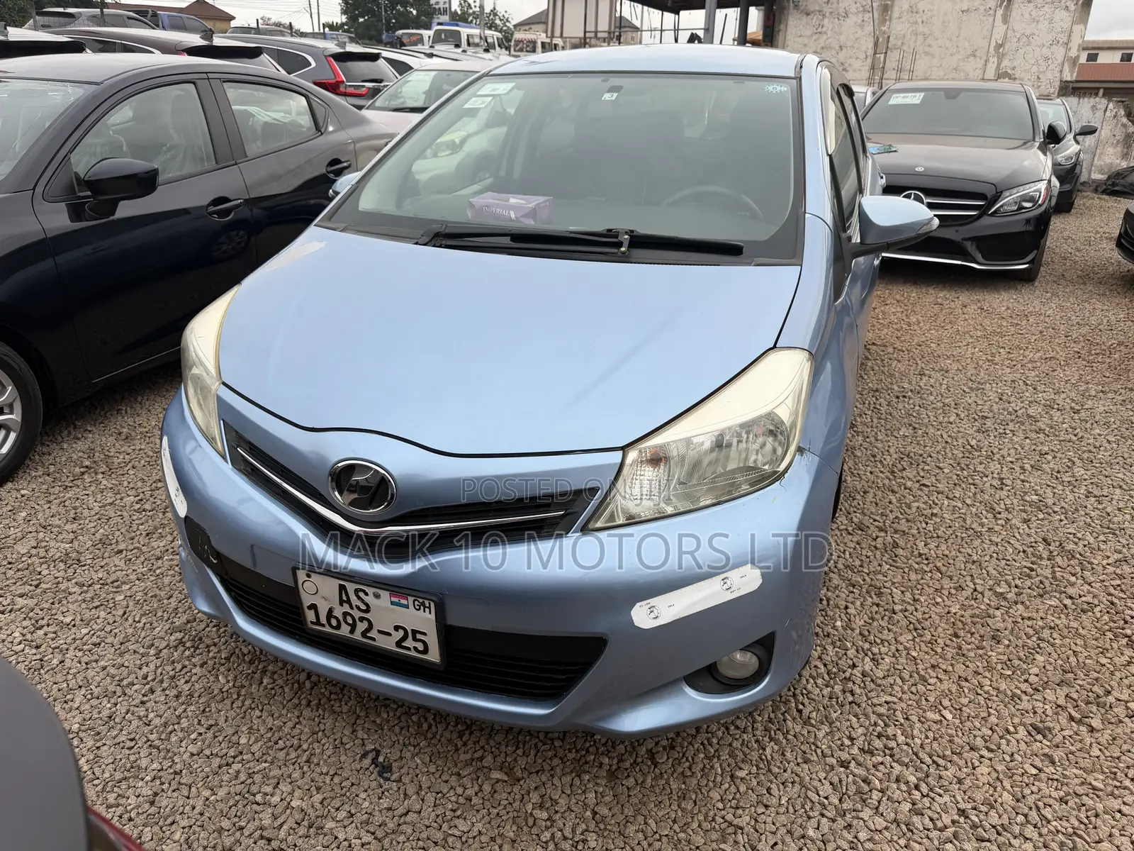 Toyota Vitz 1.5 FWD 3dr 2013 Blue