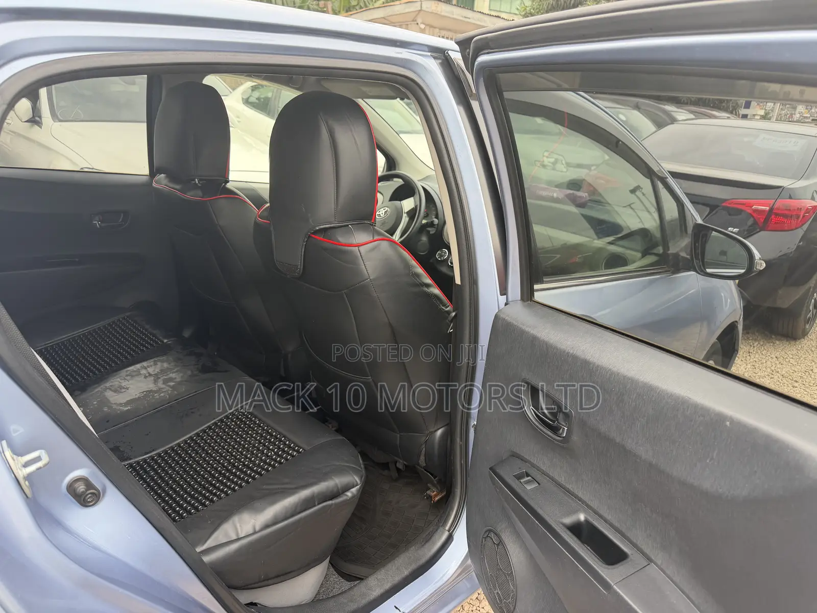 Toyota Vitz 1.5 FWD 3dr 2013 Blue