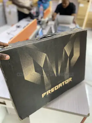 New Laptop Acer Predator Helios 16 16GB Intel Core i7 SSD 1T