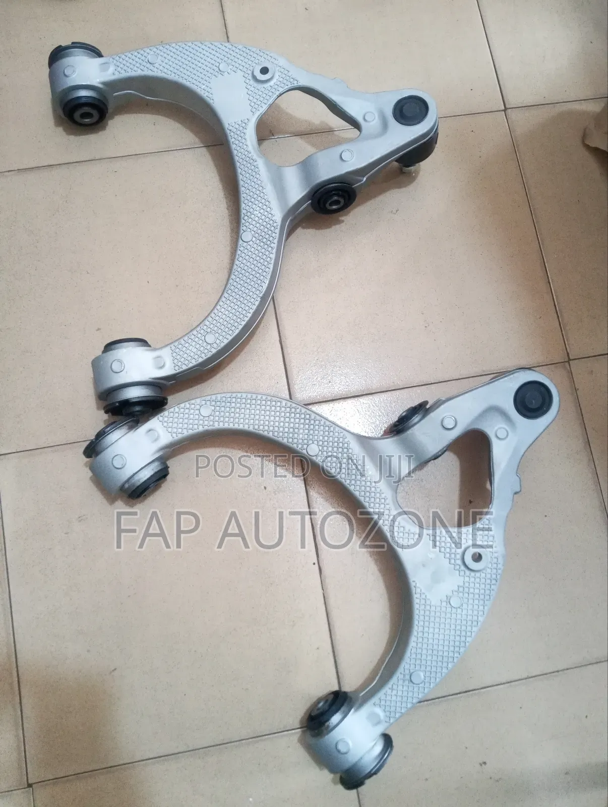 10550. Original Mevotech Ram 1500 and Wagoneer Control Arm From Usa.