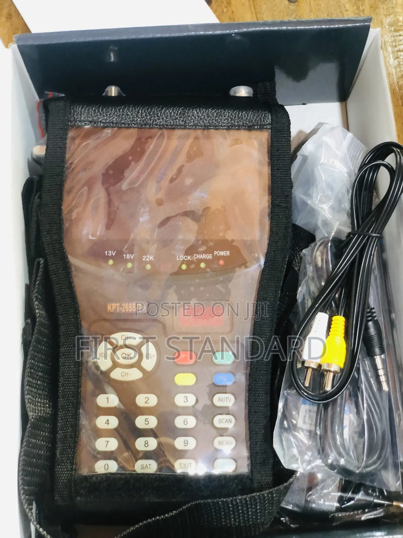 Handheld HD Combo Satellite TV Finder Multi-Functional Monitor