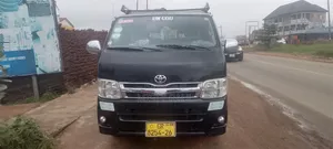 Toyota HiAce 2015 Black