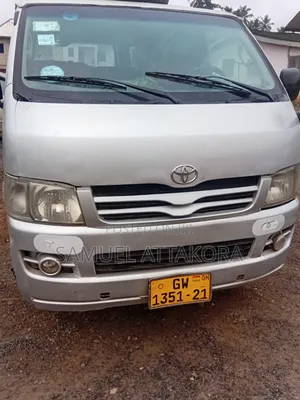 Toyota HiAce 2008 Silver