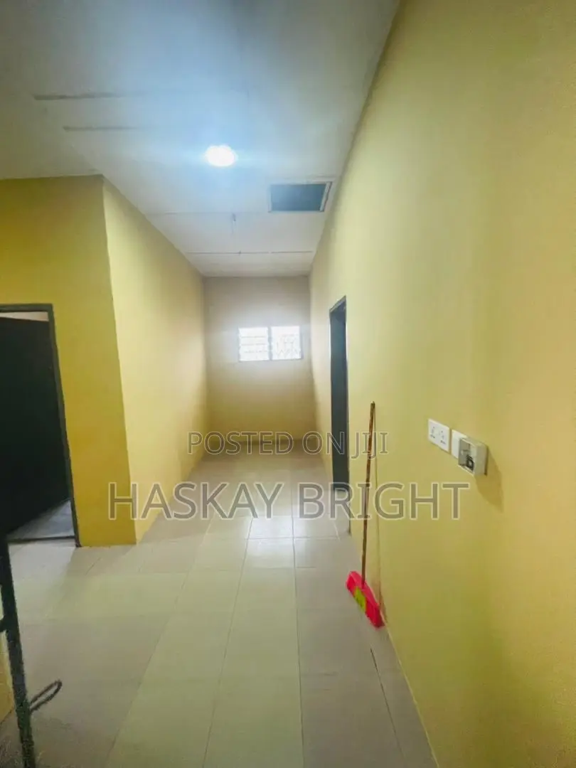 2bdrm House in Osu for rent
