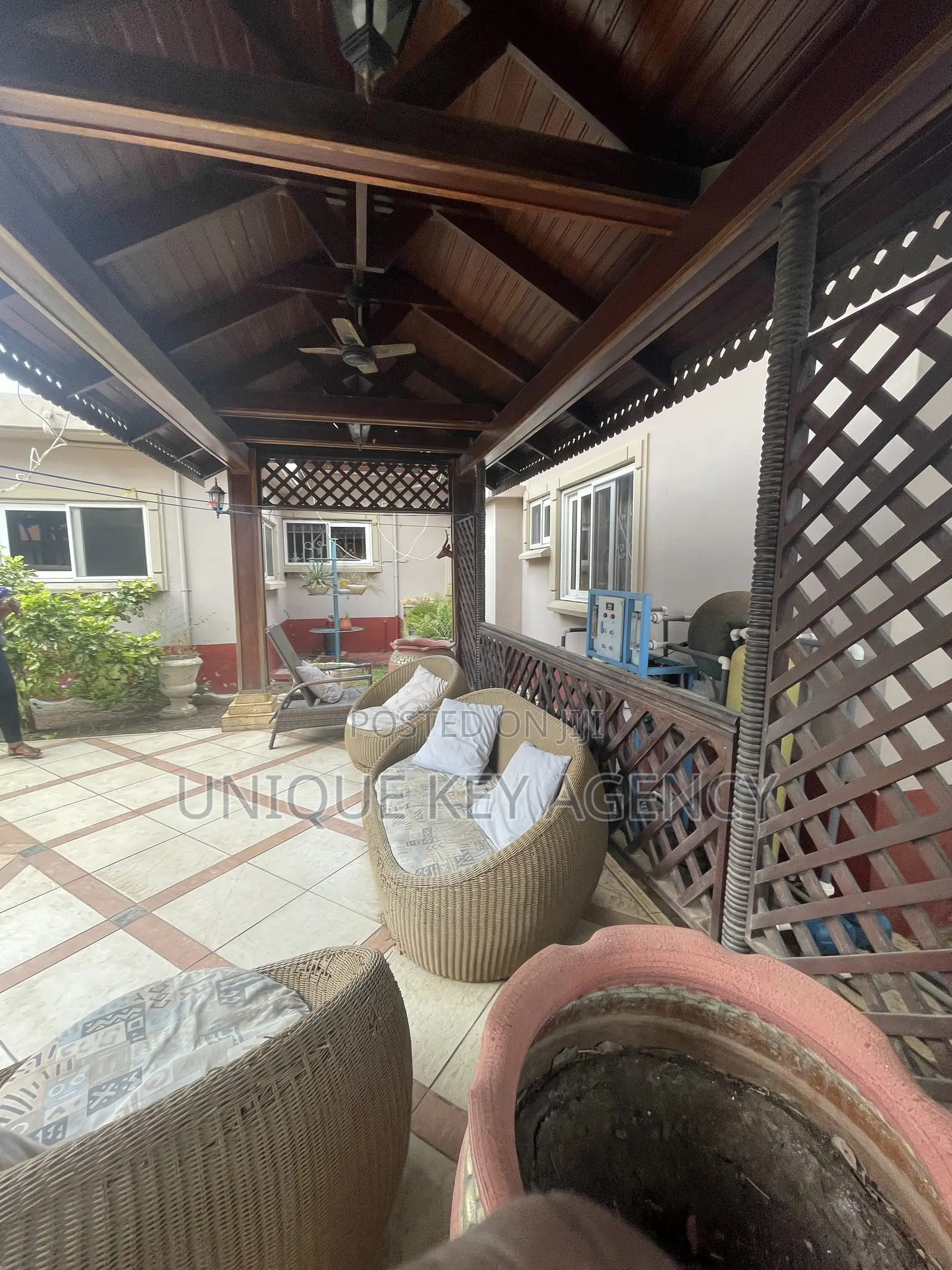 Furnished 4bdrm House in Unique Key Agency, Regimanuel Gray Estates