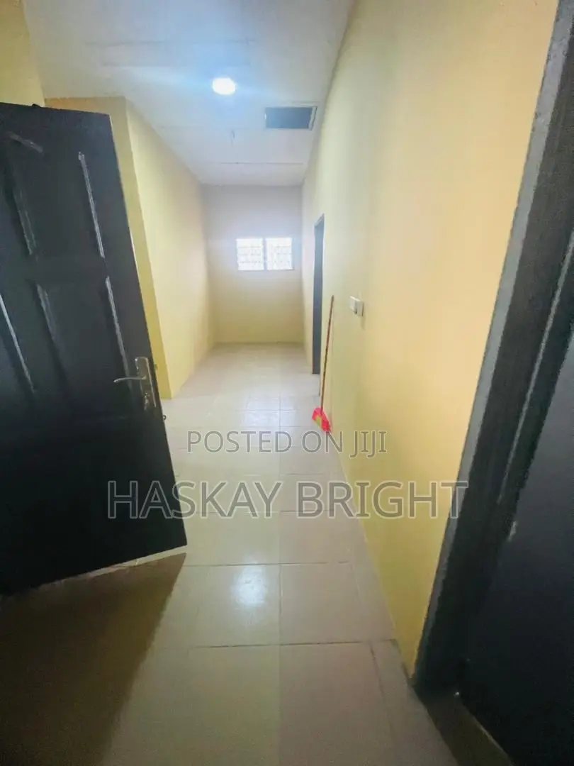 2bdrm House in Osu for rent