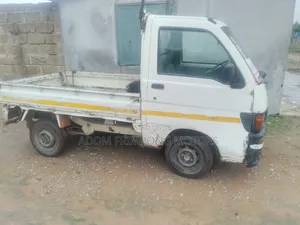 Daihatsu 2006 White