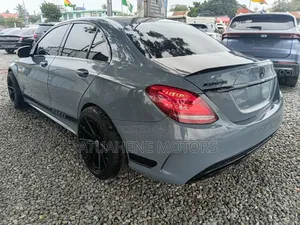 Mercedes-Benz C43 2017