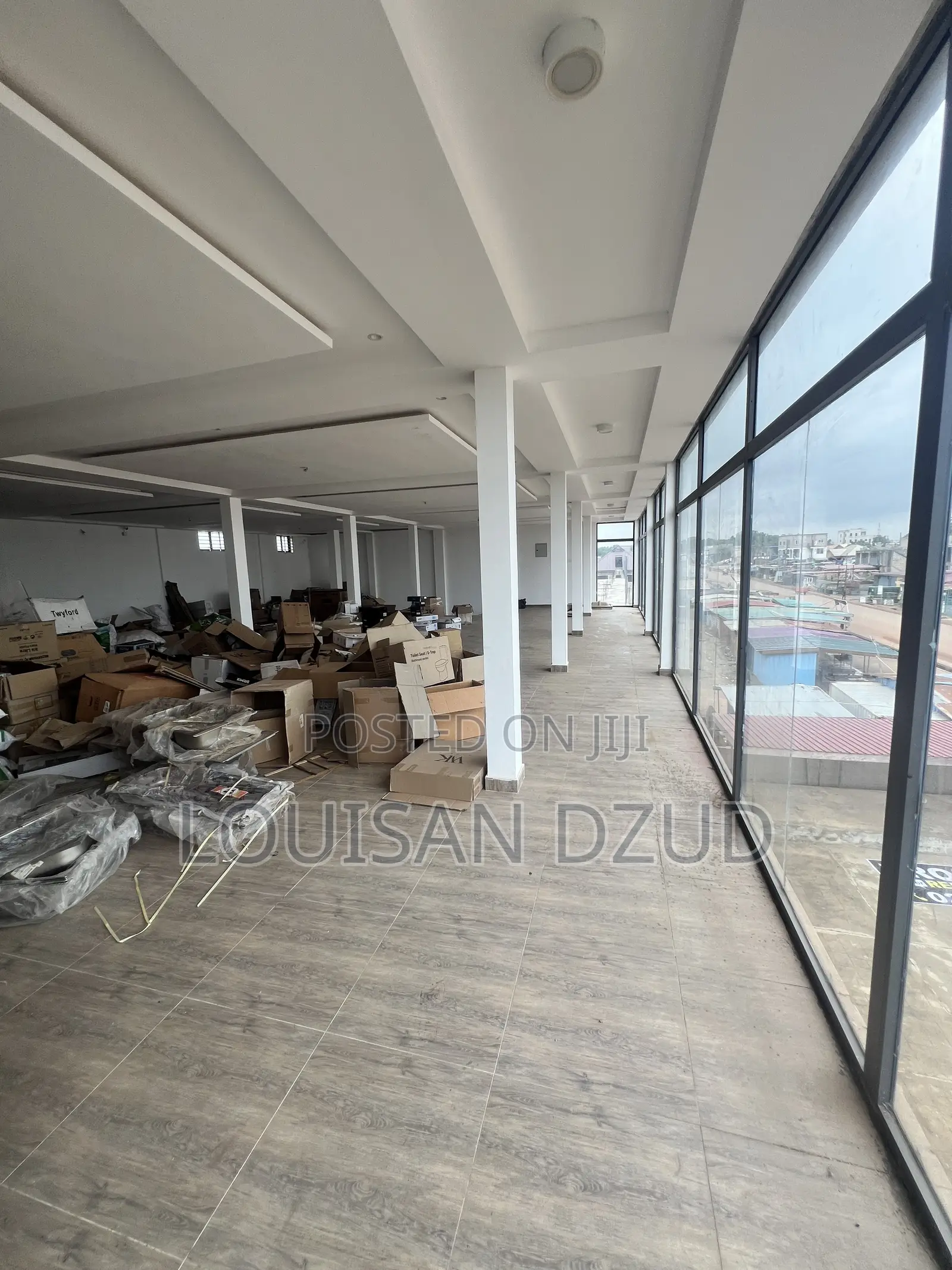 A Three Story Shop or Office Space for Rent or Lease