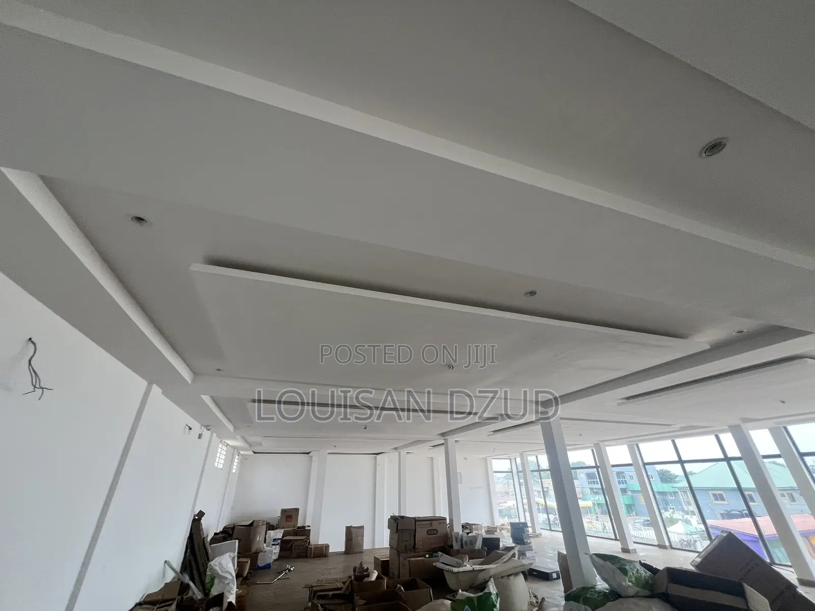 A Three Story Shop or Office Space for Rent or Lease