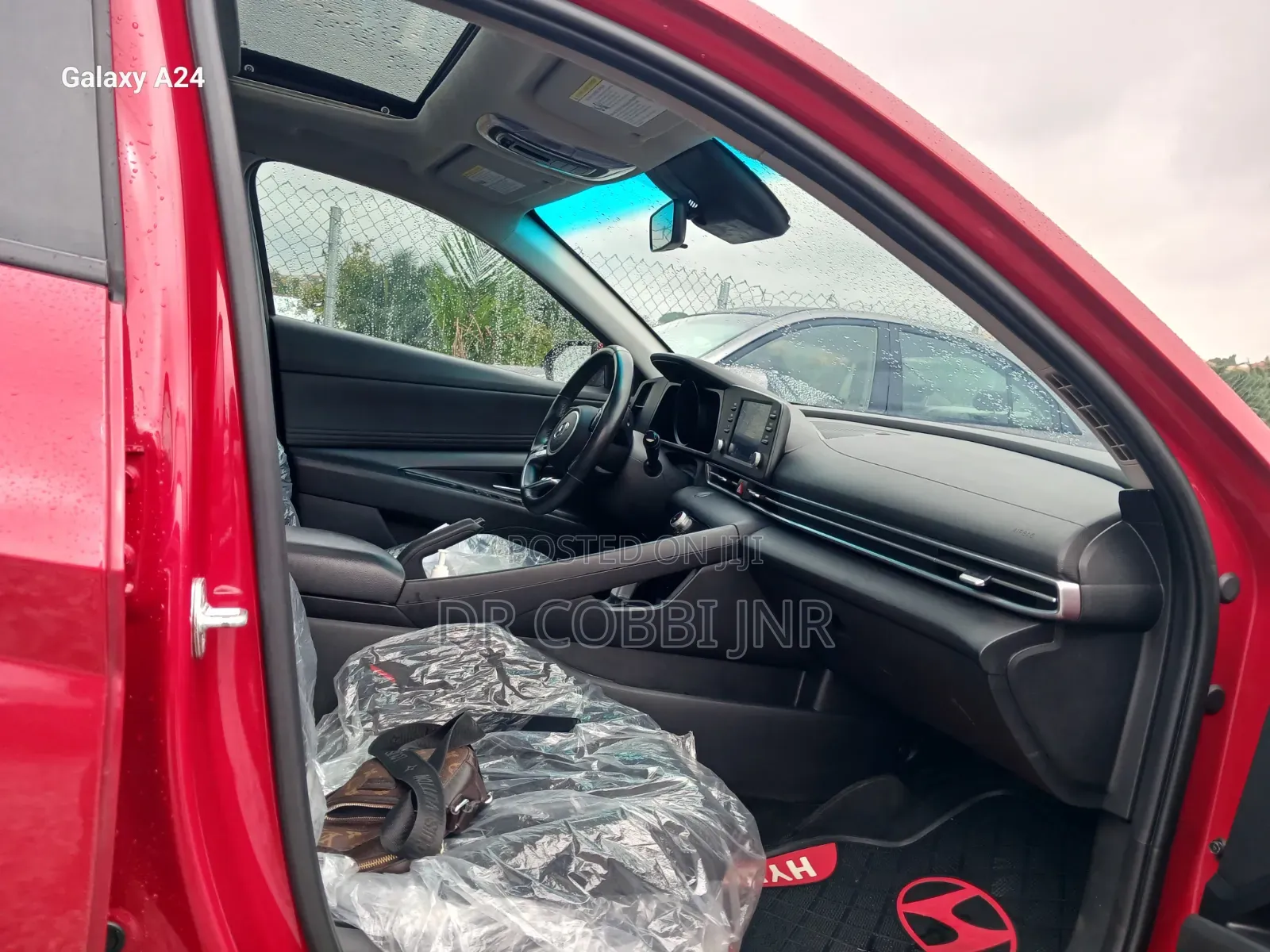Hyundai Elantra 2021 Red