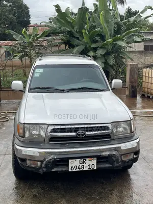 Toyota 4-Runner 2010 Silver