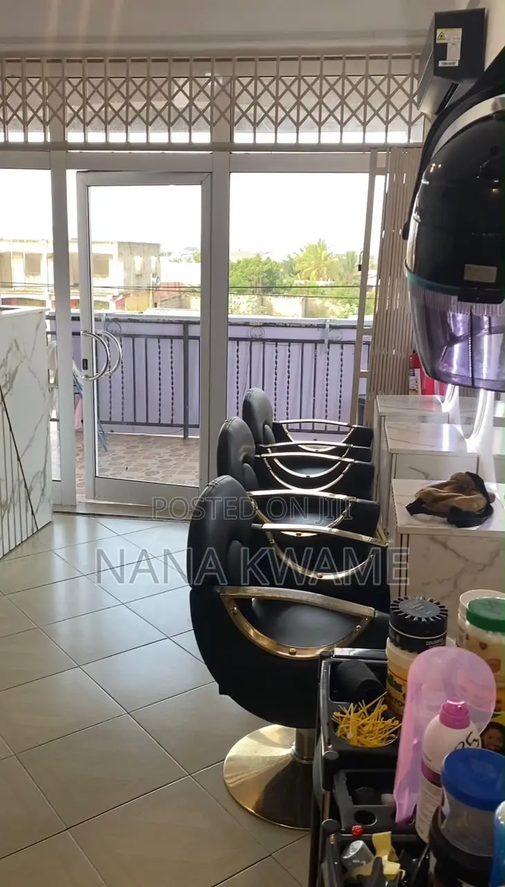 Fully Furnished Salon Available