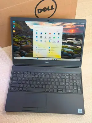New Laptop Dell Precision 7550 16GB Intel Core i7 SSD 256GB