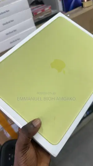 New Laptop Apple MacBook Neo 2026 8GB SSHD+SSD 256GB