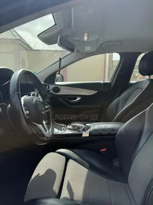 Mercedes-Benz C180 2019 Black