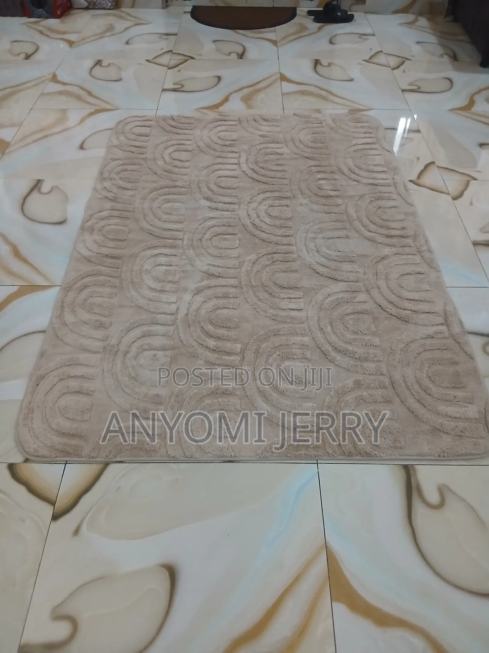 Centre Rug