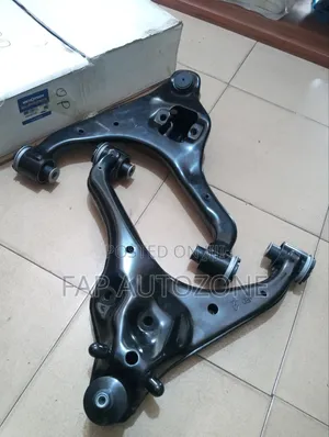 10673. Genuine Ford F150 Complete Control Arm Assembly From USA