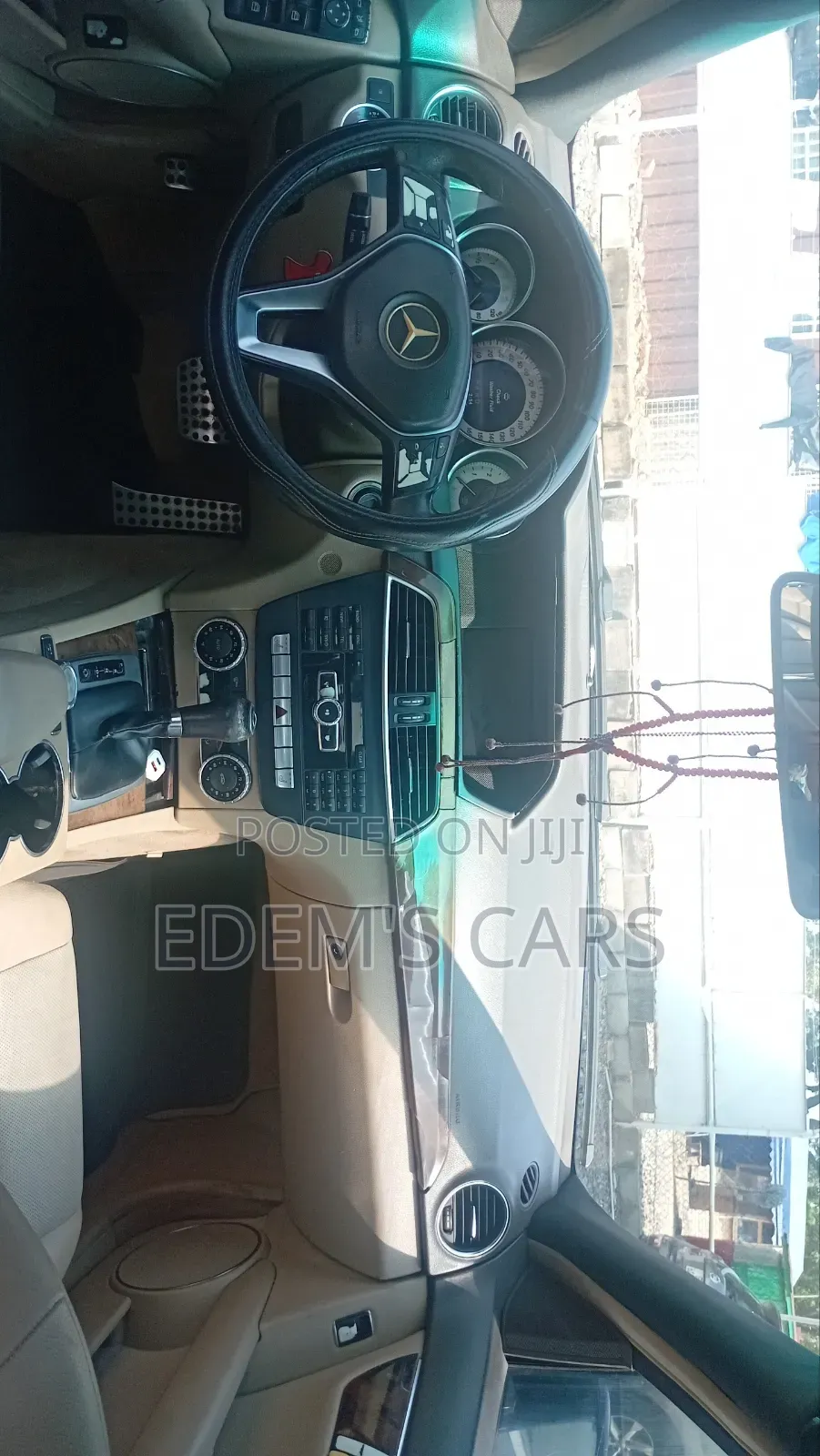 Mercedes-Benz C250 2014 Blue