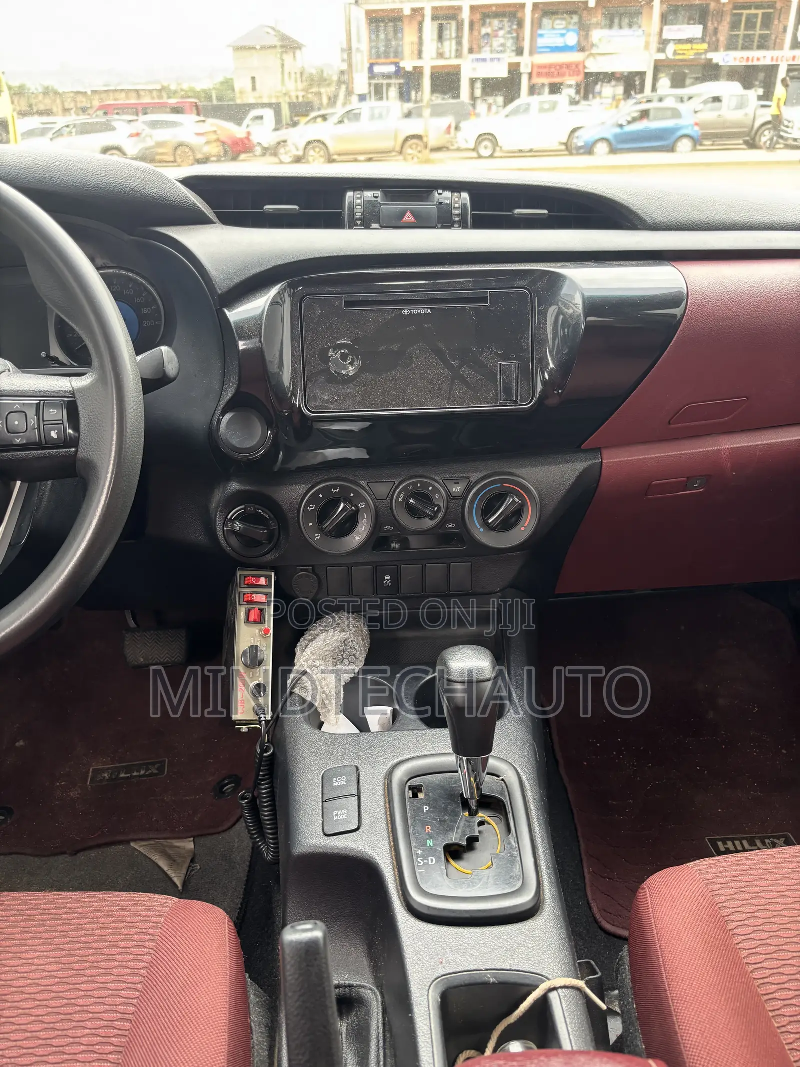 Toyota Hilux Revo Smart Cab Petrol 2.7 RWD 2020 White