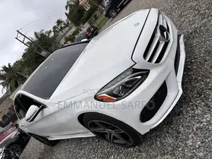 Mercedes-Benz C300 Base 4Matic Sedan AWD (2.0L 4cyl 7A) 2016 White