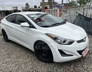 Hyundai Elantra 2016 White