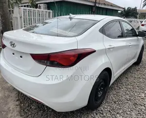 Hyundai Elantra 2016 White