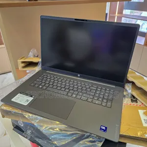 New Laptop HP OmniBook 7 16" 16GB Intel Core Ultra 7 SSD 512GB